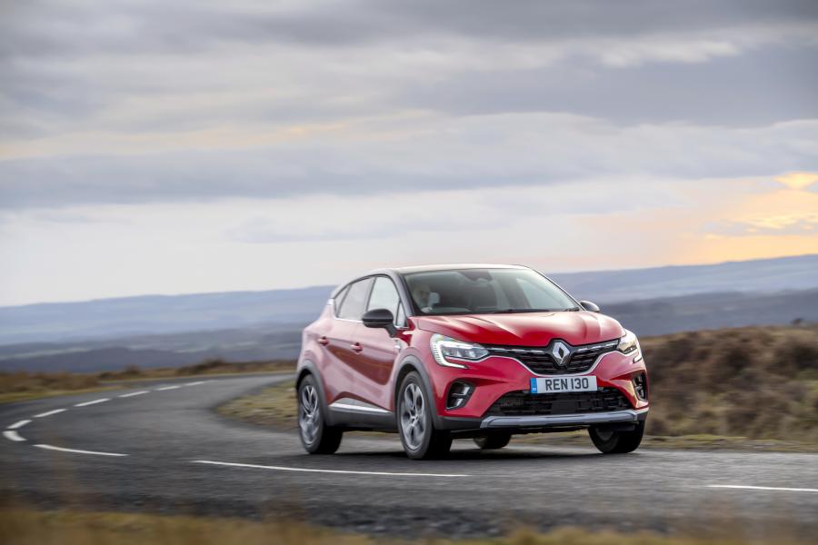  Renault Captur S-Edition 2019 года  (UK) (фото 18 из 40)
